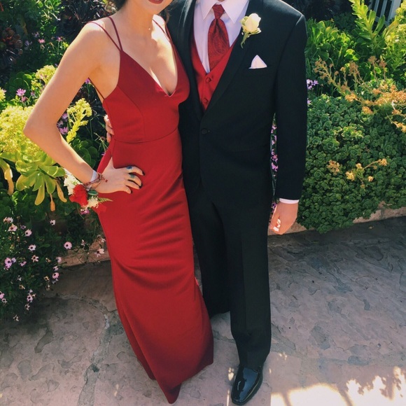 Red Prom Dress - Picture 4 of 7